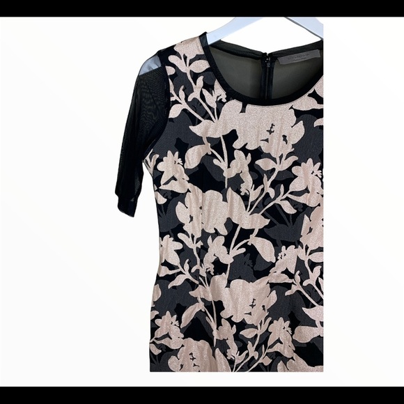 D.EXTERIOR Floral Print Cocktail Dress Black/Blush With Mesh Sleeves Pink Medium - Picture 3 of 8